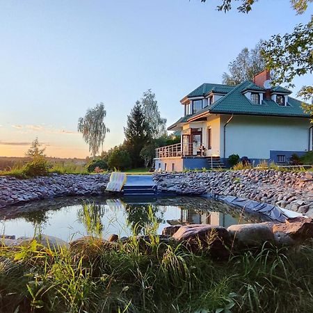 Dom Nad Jeziorem Zbiczno Siedlisko Grzmieca Luaran gambar