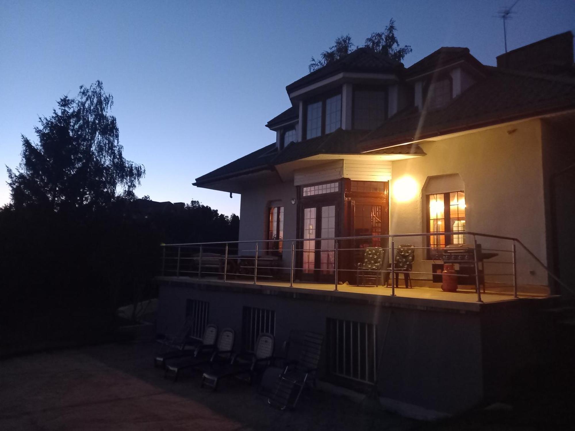 Dom Nad Jeziorem Zbiczno Siedlisko Grzmieca Luaran gambar